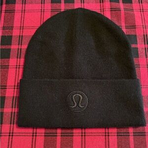 lululemon athletica Classic Black Knit Hat